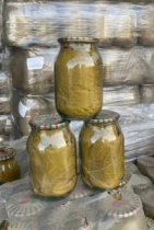 Виноградные листья в банке